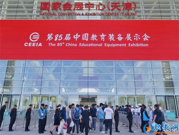 图片 1 图片 1