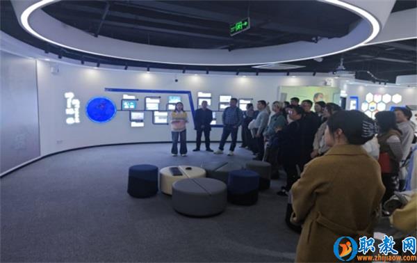 图片 4 图片 4