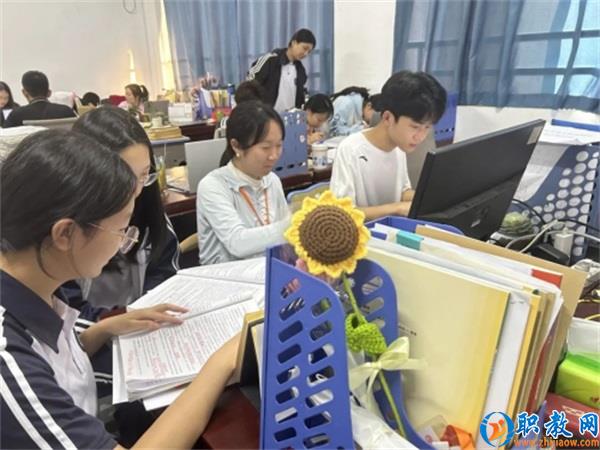 图片 4 图片 4